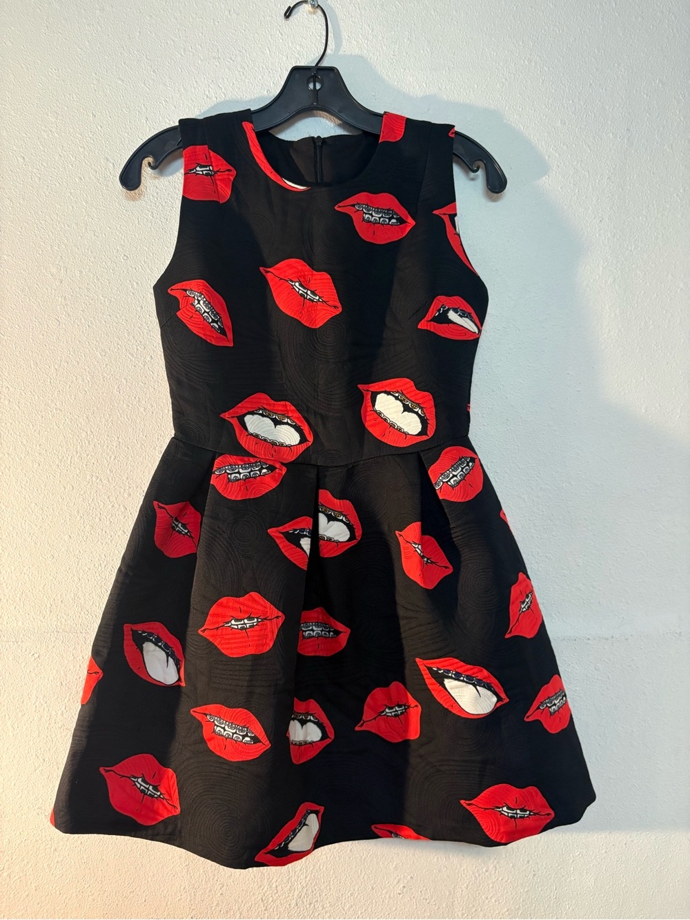 2Two Moon Black Dress with Red Lip Print